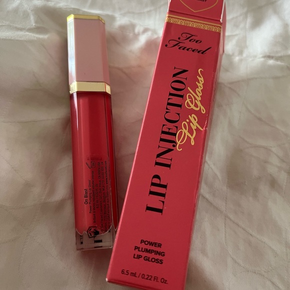 Too Faced Other - Too Faced Lip Injection Lip Gloss NWT
